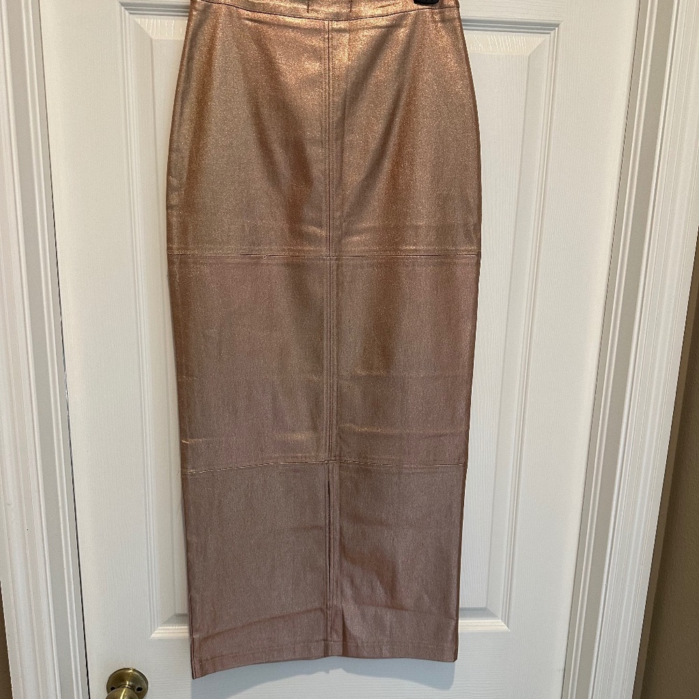 Nikki Lund Faux leather Rose Gold skirt NWT